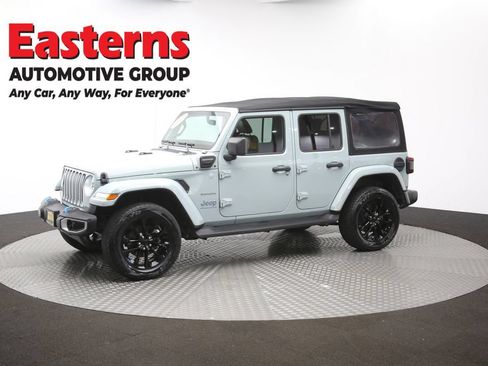 Used 2023 Jeep Wrangler Unlimited Sahara w/ Cold Weather Group AWD/4WD image 57