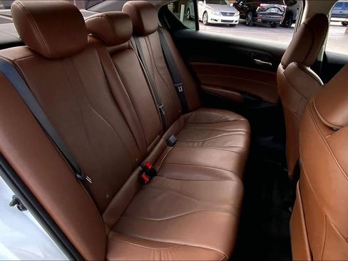 Used 2022 Acura ILX w/ Premium Package image 21