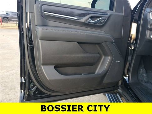 Certified 2021 GMC Yukon Denali w/ Denali Ultimate Package image 23