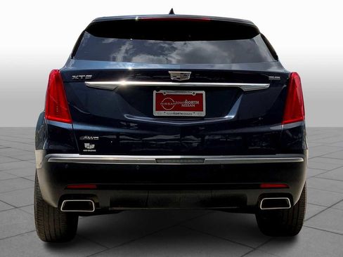 Used 2018 Cadillac XT5 Luxury w/ Driver Awareness Package image 8