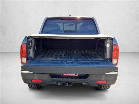 Used 2020 Honda Ridgeline RTL image 6