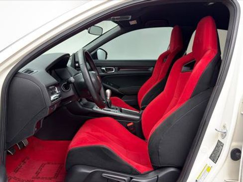 Used 2023 Honda Civic Type R image 14
