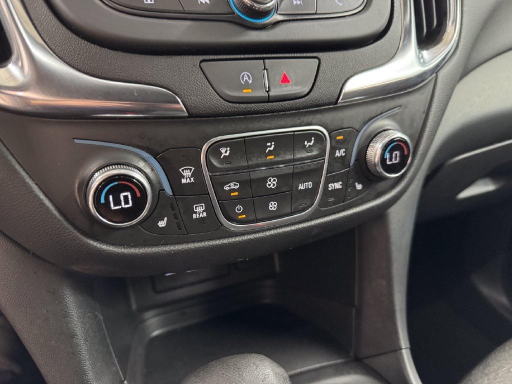 Used 2024 Chevrolet Equinox LT AWD/4WD image 20