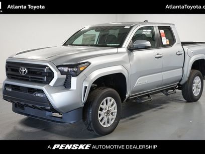 New 2025 Toyota Tacoma SR5