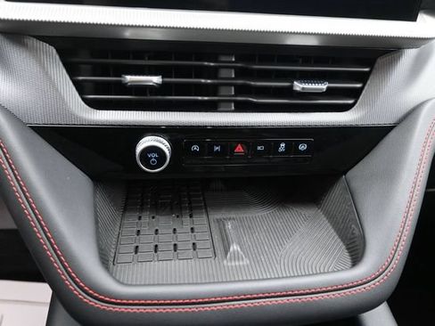 Certified 2025 Ford Explorer ST AWD/4WD image 17