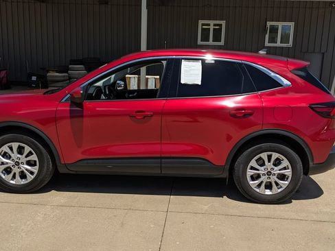 Certified 2023 Ford Escape Active w/ Tech Pack #2 FWD image 6