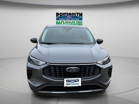 Used 2023 Ford Escape Active w/ Tech Pack #1 AWD/4WD image 9
