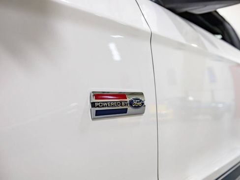 Used 2012 Ford Mustang GT Premium w/ HID Headlamps & Security Pkg RWD image 23