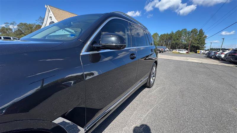 Used 2019 BMW X7 xDrive50i w/ Cold Weather Package AWD/4WD image 13