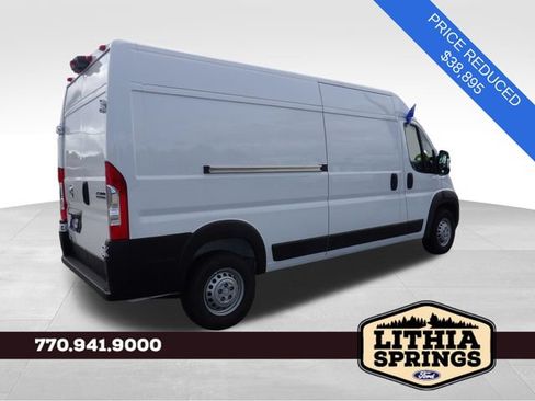 Used 2026 RAM ProMaster 2500 w/ Convenience Group FWD image 12