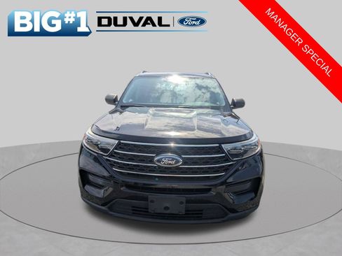 Used 2022 Ford Explorer XLT w/ Class IV Trailer Tow Package AWD/4WD image 9