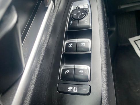 Used 2024 Kia Telluride LX image 15