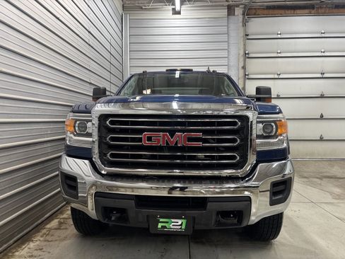 Used 2016 GMC Sierra 2500 4x4 Double Cab w/ Sierra Convenience Package image 2