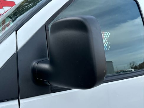 Used 2024 GMC Savana 2500 w/ Driver Convenience Package image 11