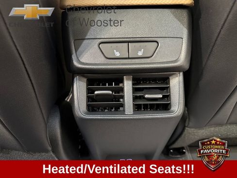 New 2026 Chevrolet Equinox ACTIV w/ Convenience Package III AWD/4WD image 44