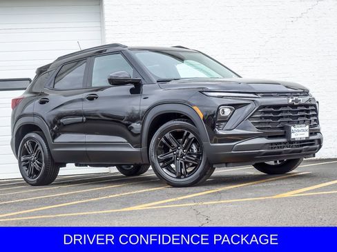 New 2026 Chevrolet TrailBlazer LT w/ Midnight Edition image 2