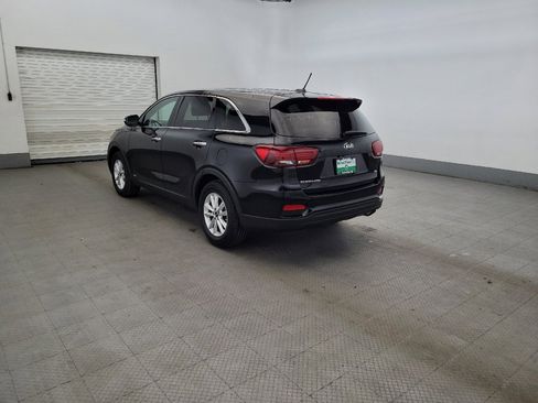 Used 2019 Kia Sorento AWD image 5
