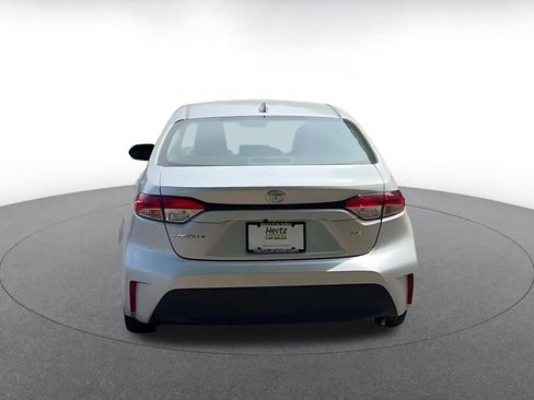 Used 2025 Toyota Corolla LE image 12