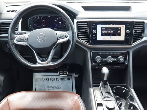 Used 2023 Volkswagen Atlas SEL Premium AWD/4WD image 14