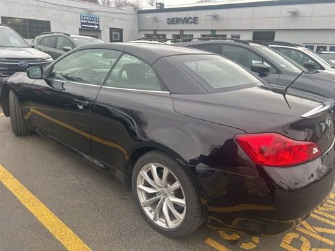 Used 2011 INFINITI G37 Sport w/ Premium Pkg image 6