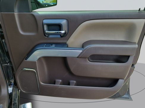Used 2017 Chevrolet Silverado 1500 LTZ Z71 AWD/4WD image 39