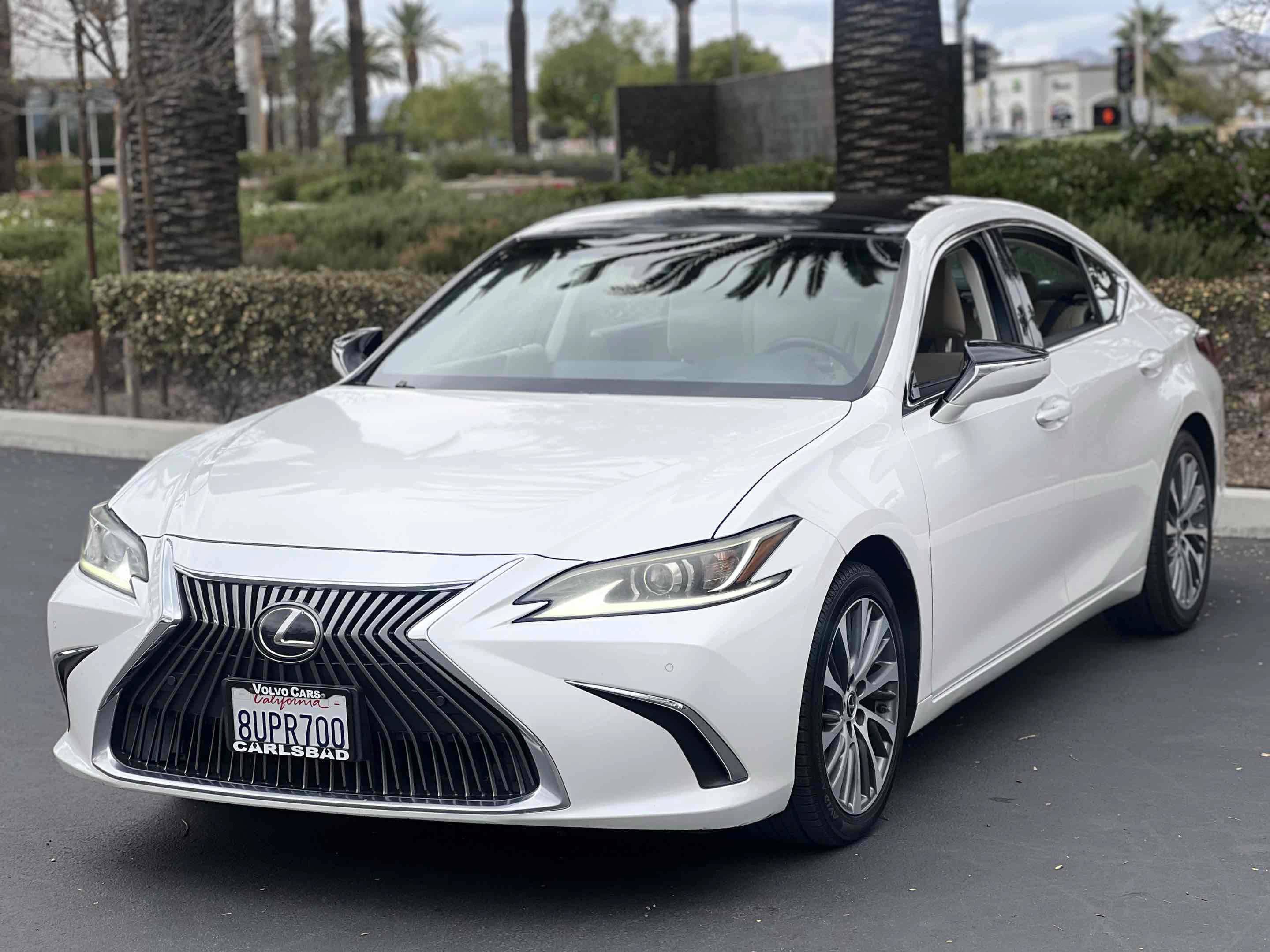 Used 2019 Lexus ES 350 w/ Premium Package FWD image 18
