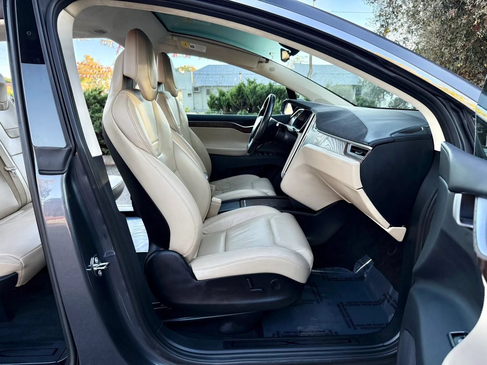 Used 2017 Tesla Model X 100D AWD/4WD image 15