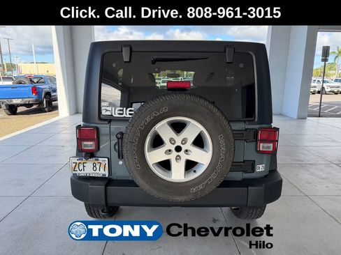 Used 2014 Jeep Wrangler Unlimited Sport w/ Quick Order Package 24S AWD/4WD image 4