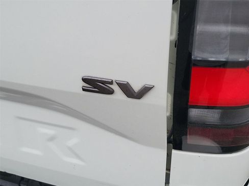 Used 2022 Nissan Frontier SV RWD image 22