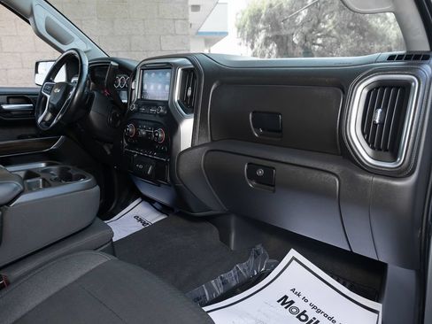 Used 2021 Chevrolet Silverado 1500 LT RWD image 43