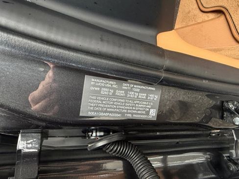 Used 2023 Lucid Air Grand Touring image 22