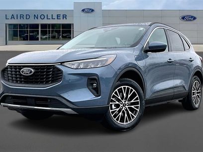 New 2026 Ford Escape Base