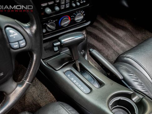 Used 2000 Pontiac Firebird Formula RWD image 16
