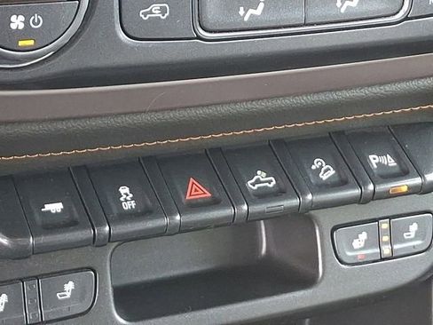 Used 2022 GMC Canyon AT4 w/ Trailering Package image 31