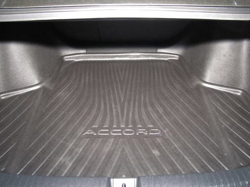 Certified 2023 Honda Accord EX-L image 17