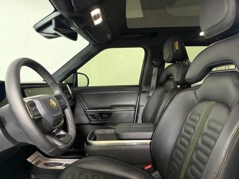 Used 2024 Rivian R1S Adventure AWD/4WD image 5