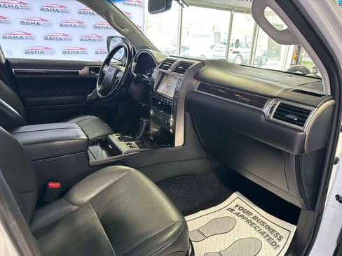 Used 2017 Lexus GX 460 image 62