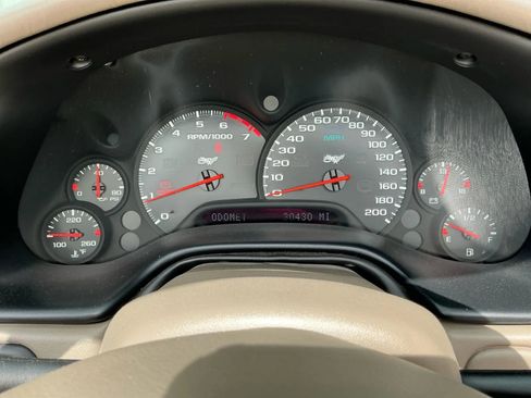 Used 2003 Chevrolet Corvette Convertible 2D w/ Preferred Equipment Group1 image 25