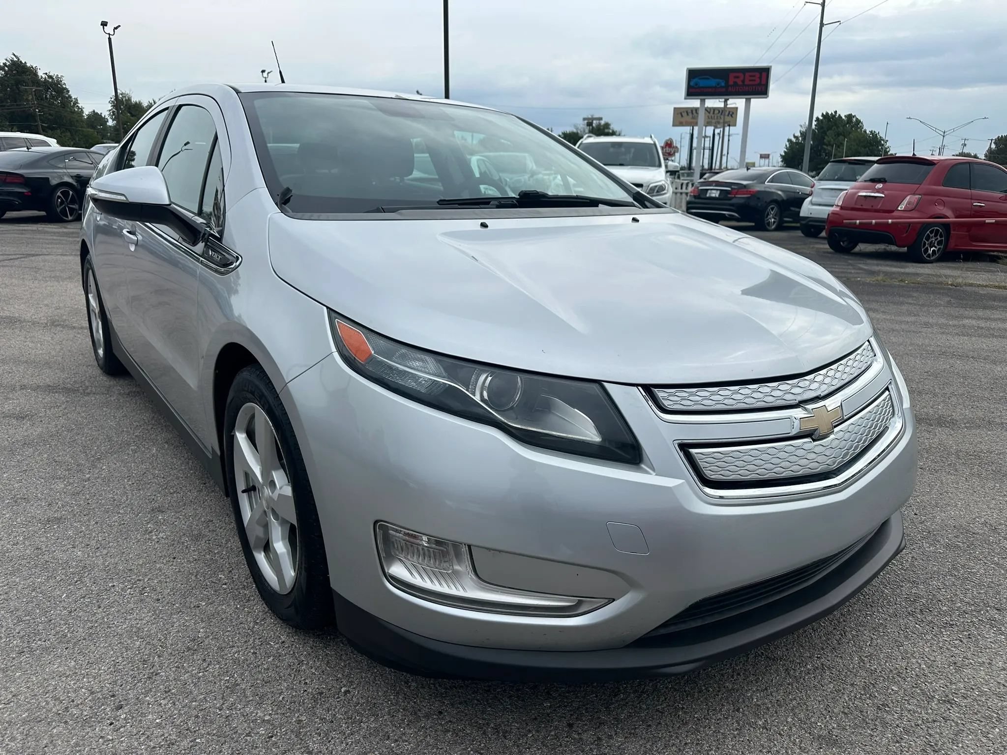 Used 2013 Chevrolet Volt FWD image 30