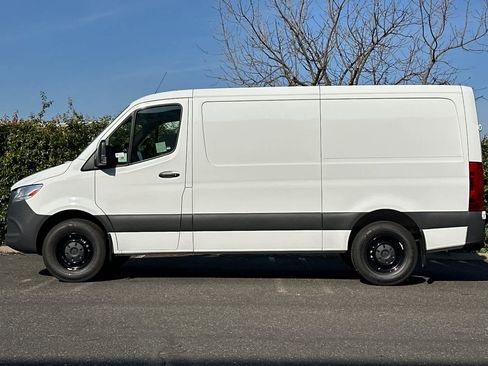 New 2026 Mercedes-Benz Sprinter 2500 image 6
