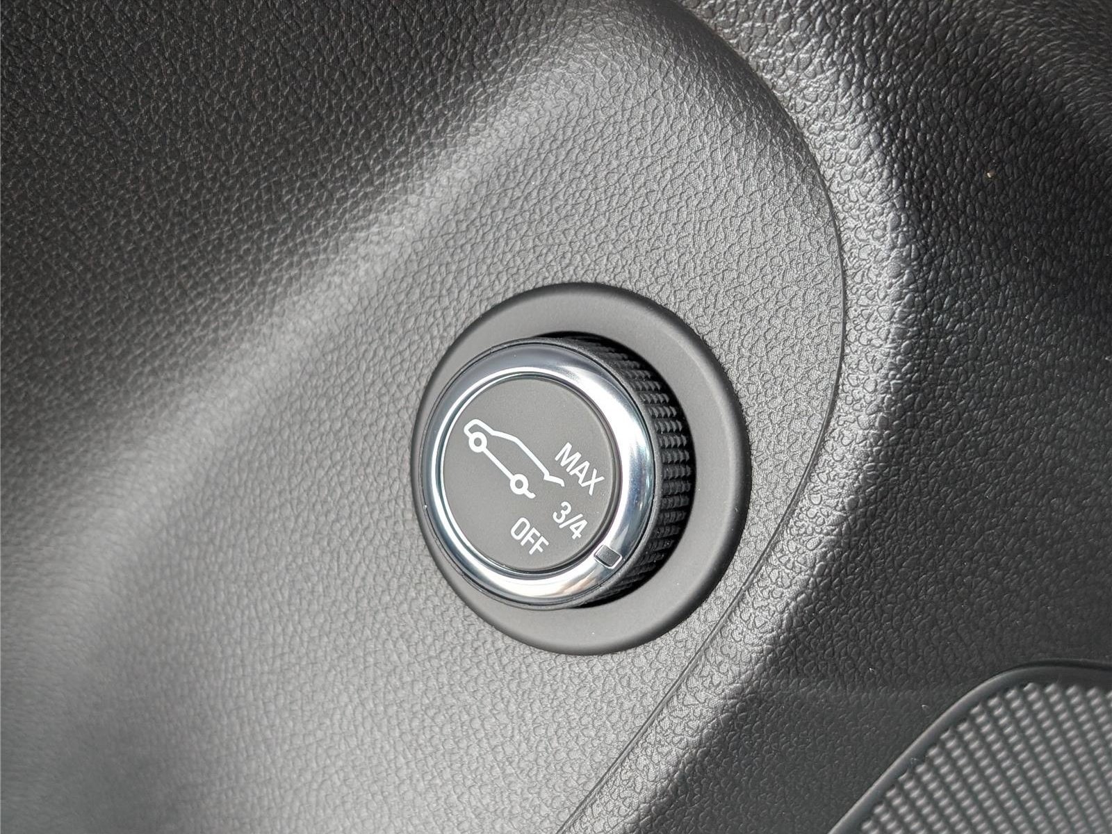 New 2026 Buick Envista Sport Touring w/ Convenience II Package FWD image 17