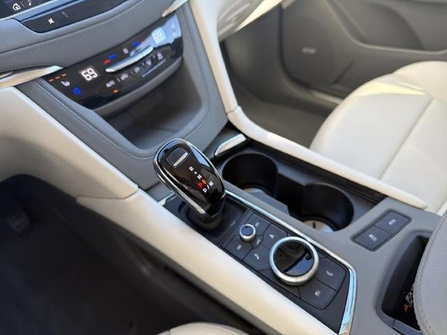 Used 2024 Cadillac XT5 Premium Luxury FWD image 37