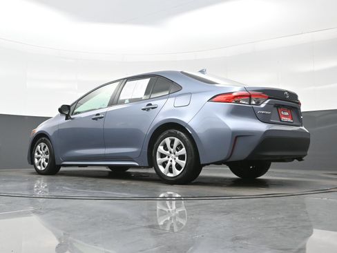 Used 2024 Toyota Corolla LE FWD image 28