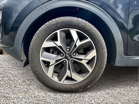 Used 2022 Kia Sportage EX w/ EX Technology Package image 8