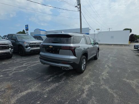 New 2026 Chevrolet Traverse LT w/ Driver Confidence Package FWD image 7
