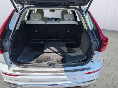 Used 2022 Volvo XC60 B5 Inscription w/ Advanced Package AWD/4WD image 13