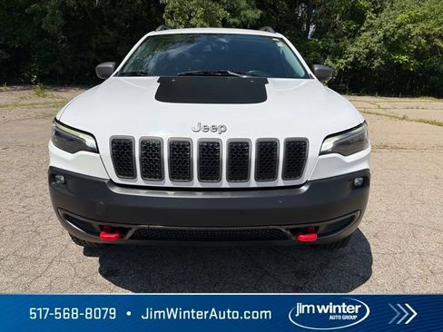 Used 2019 Jeep Cherokee Trailhawk w/ Cold Weather Group AWD/4WD image 5