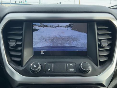 Used 2023 GMC Acadia SLE w/ Driver Convenience Package image 34