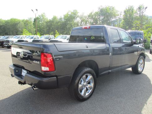 Used 2019 RAM 1500 Express w/ Express Value Package AWD/4WD image 5
