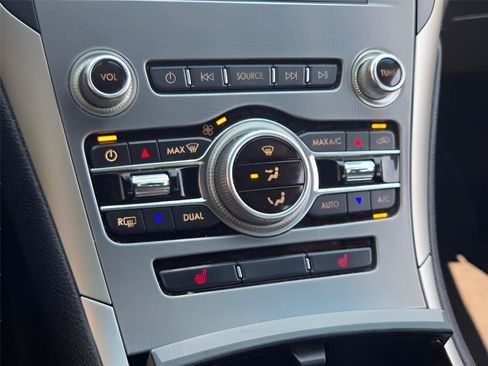 Used 2019 Lincoln MKZ Premiere FWD image 25